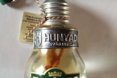 Bolyhos_Hunyadi_femcimke-scaled